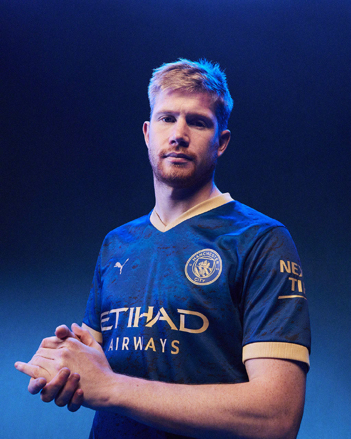 弗拉霍维奇在尤文前20场欧冠打入9球，仅次于C罗和伊瓜因（弗拉霍维奇欧冠为尤文出战前20场轰入9球，效率仅逊C罗、伊瓜因）