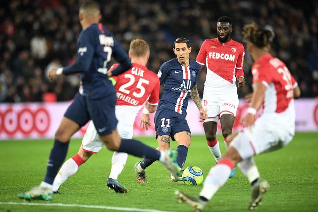 利兹联主帅：战胜蓝军让球队重获信心，利物浦能拿到欧冠席位（利兹联主帅：击败蓝军重振士气，利物浦有望锁定欧冠名额）