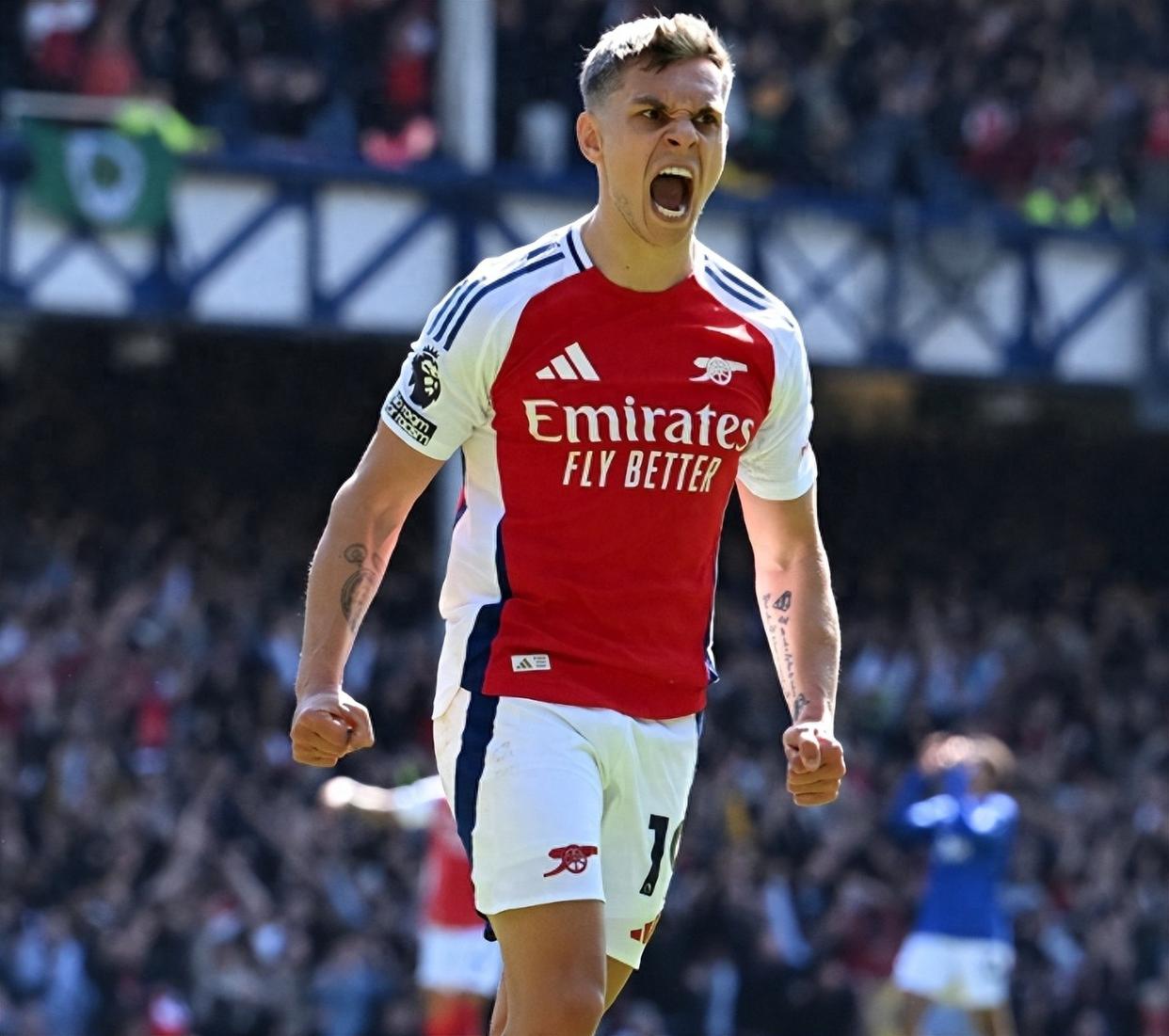 NBA球队战术解析：勇士防守新打法,（勇士防守革新解析：NBA战术新思路）