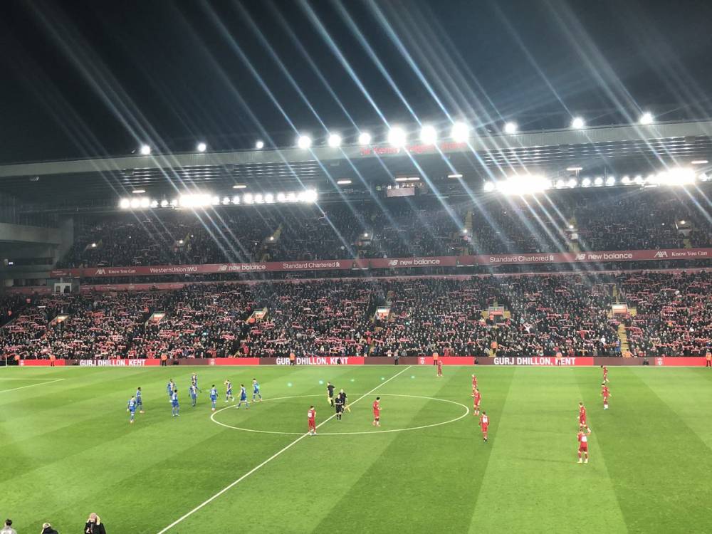 松岛辉空张本美和3比0横扫西班牙组合晋级（松岛辉空携手张本美和3比0完胜西班牙组合晋级）