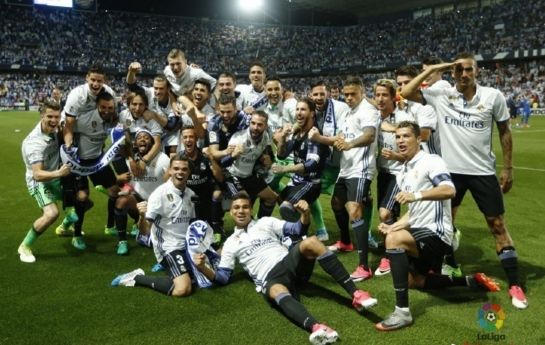 勒沃库森vs多特：希克PK吉拉西；阿德耶米、萨比策首发（勒沃库森战多特：希克对决吉拉西，阿德耶米与萨比策首发登场）