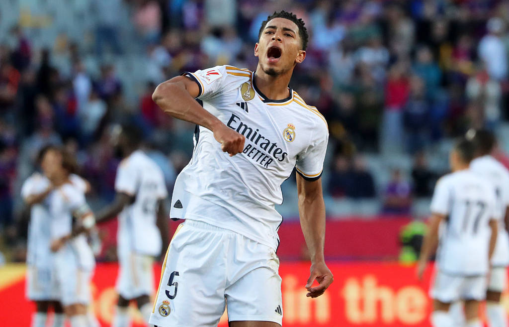 连续两赛季带不同球队欧战做客安菲尔德，阿隆索成历史第三人（阿隆索连续两季率不同球队欧战客战安菲尔德，成史上第三人）