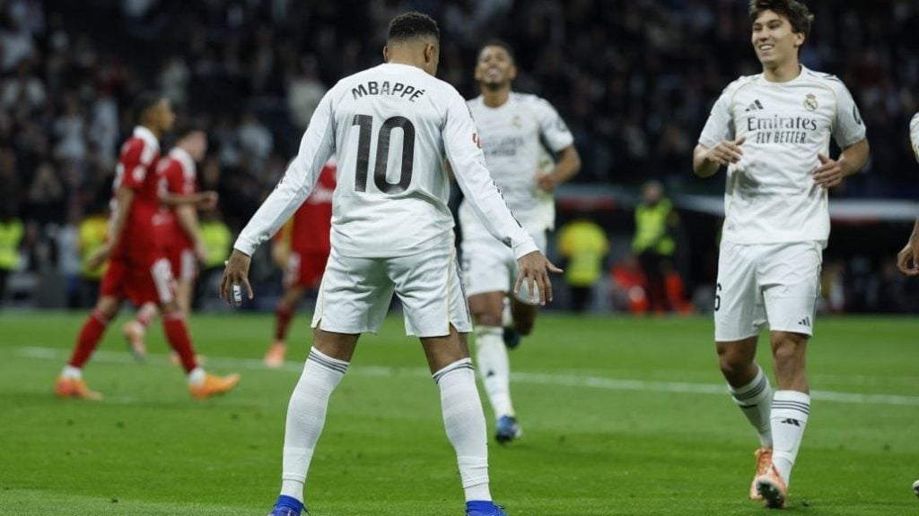 药厂高层谈滕哈赫：一开始选的方向就不太对，就算赢球也会解雇他（药厂高层：滕哈赫起步方向就错了，即使赢球也难免被解雇）