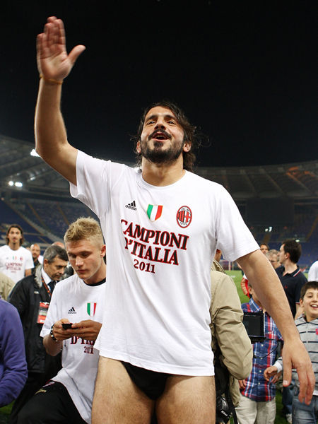 亚特兰大vs佛罗伦萨：卢克曼、斯卡马卡首发，德赫亚、莫伊塞-基恩出战（亚特兰大迎战佛罗伦萨：卢克曼、斯卡马卡首发，德赫亚与莫伊塞-基恩登场）