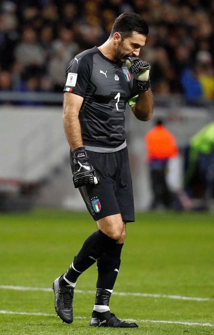 孙悦娇妻陈露现状：打高尔夫穿名牌，在美国很滋润，回应网络相亲（孙悦妻子陈露近况：在美生活惬意，常打高尔夫、穿大牌，并回应网络相亲）