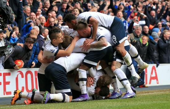 SGA：我喜欢和狄龙对位，无论你愿不愿意，你都得和他拼（SGA：我享受与狄龙交手，不管愿不愿意都得硬刚）