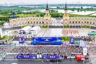 巴萨官方：特尔施特根已获医疗许可，入选对阵法兰克福大名单（巴萨官宣：特尔施特根通过体检复出，入选战法兰克福名单）