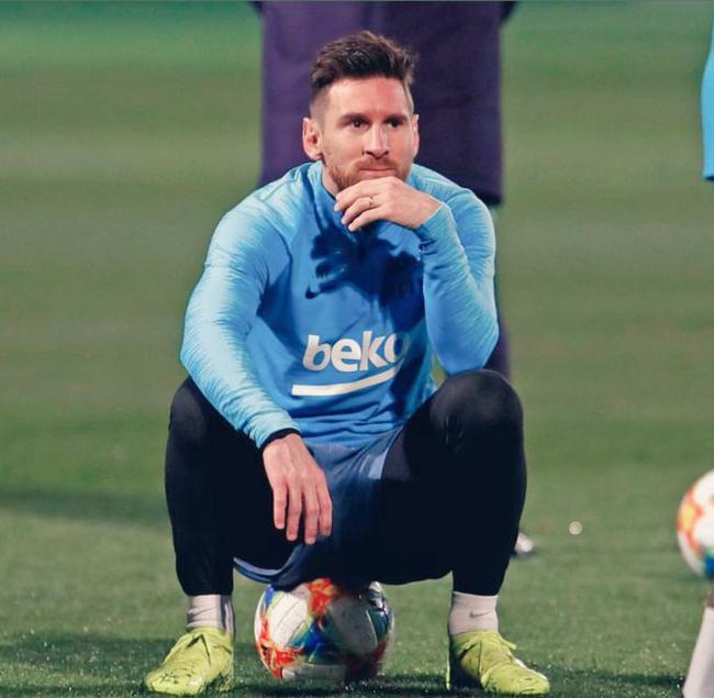 马卡：皇马击败16家俱乐部成功截胡，签下西协乙19岁新星雷索拉（马卡报：皇马击退16家竞争者，截胡签下19岁西协乙新星雷索拉）